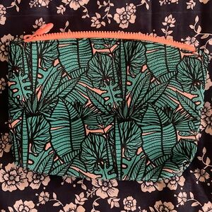 Green Tropical leaf Ipsy Bag